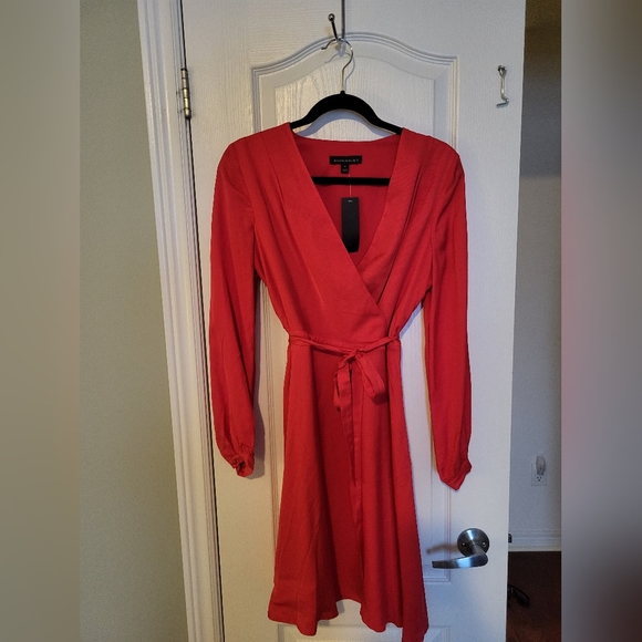 Banana Republic, Wrap Dress, Size 4, Red, Never worn - Picture 1 of 3